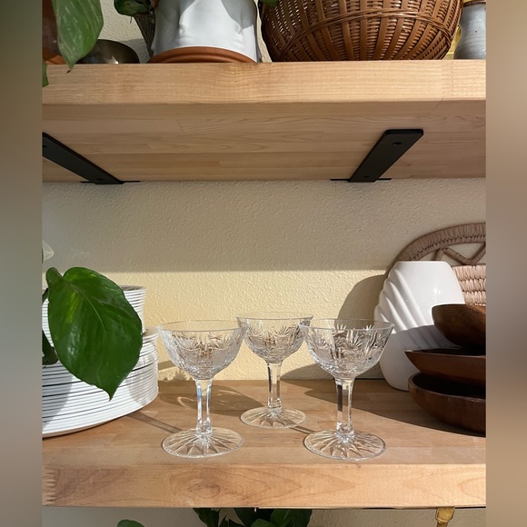Set of 3 etched pineapple vintage coupe glasses 🍍 - Picture 1 of 7